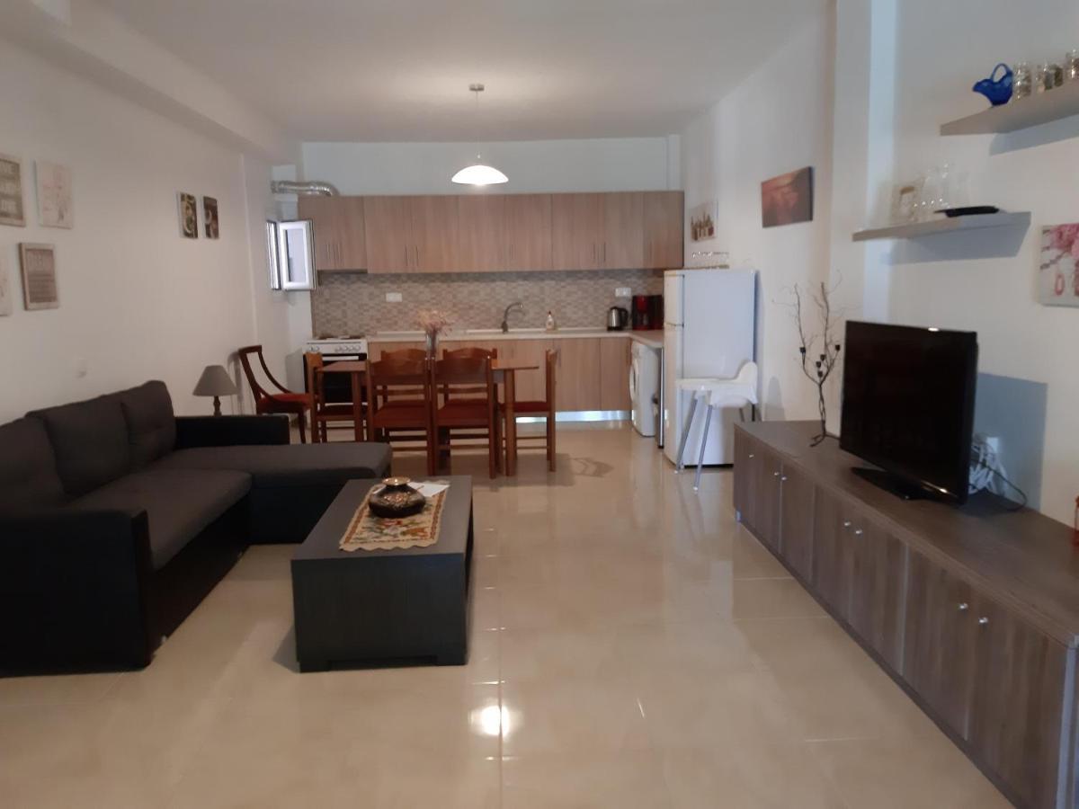 Maria Lemoni Swimming Pool Apartment Νέα Σκιώνη Εξωτερικό φωτογραφία