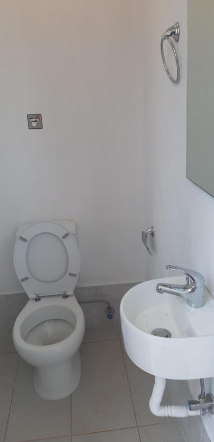 Maria Lemoni Swimming Pool Apartment Νέα Σκιώνη Εξωτερικό φωτογραφία