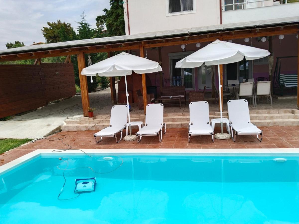 Maria Lemoni Swimming Pool Apartment Νέα Σκιώνη Εξωτερικό φωτογραφία