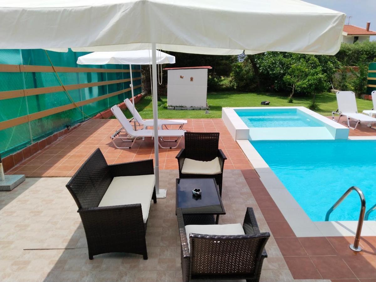 Maria Lemoni Swimming Pool Apartment Νέα Σκιώνη Εξωτερικό φωτογραφία